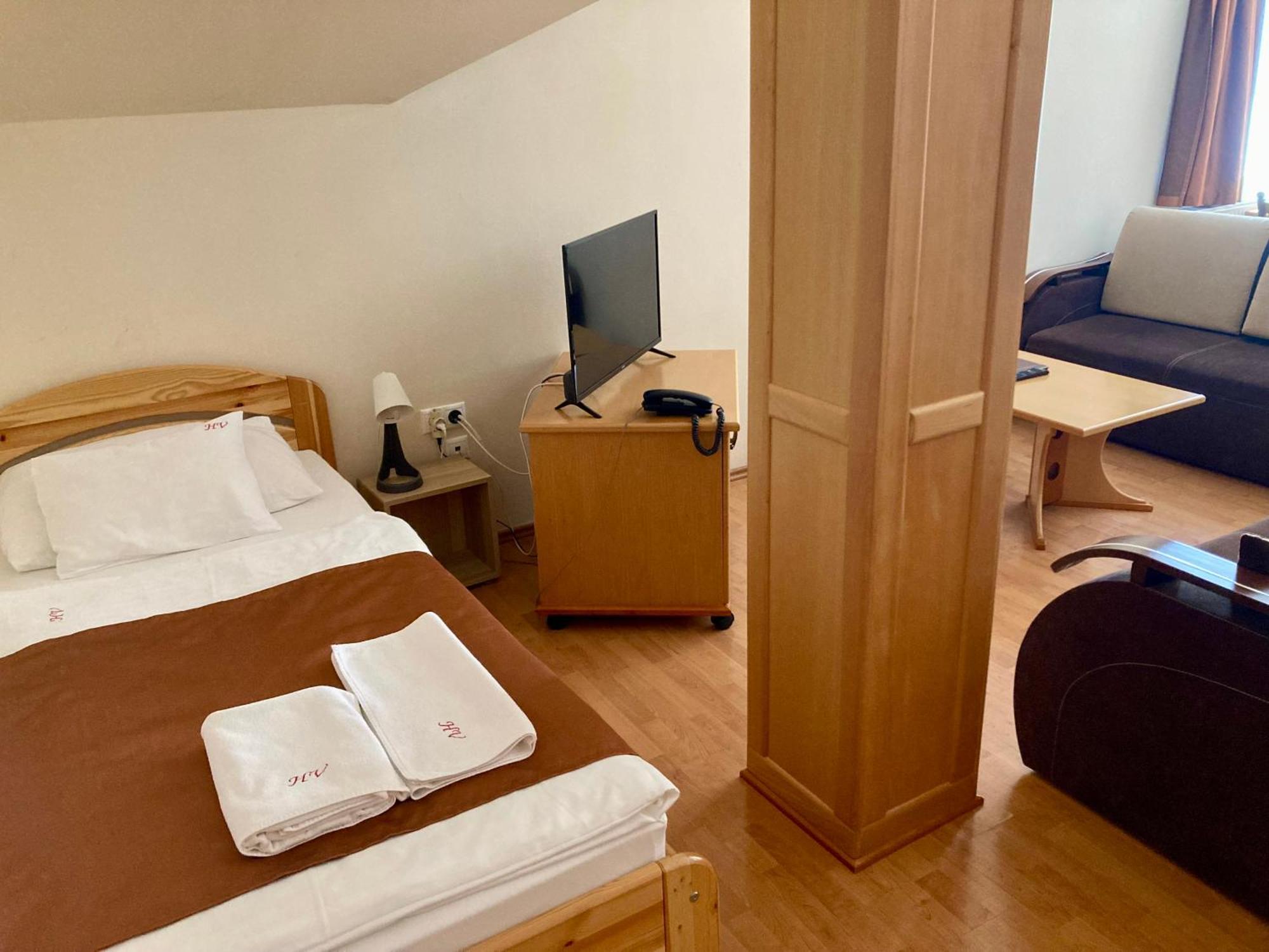 Het Vezer Apartmanhotel Komarom Room photo